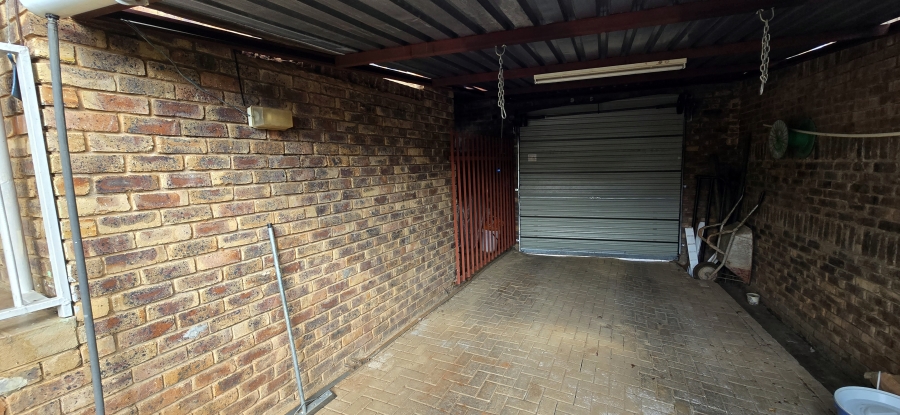 3 Bedroom Property for Sale in Kingsview Mpumalanga