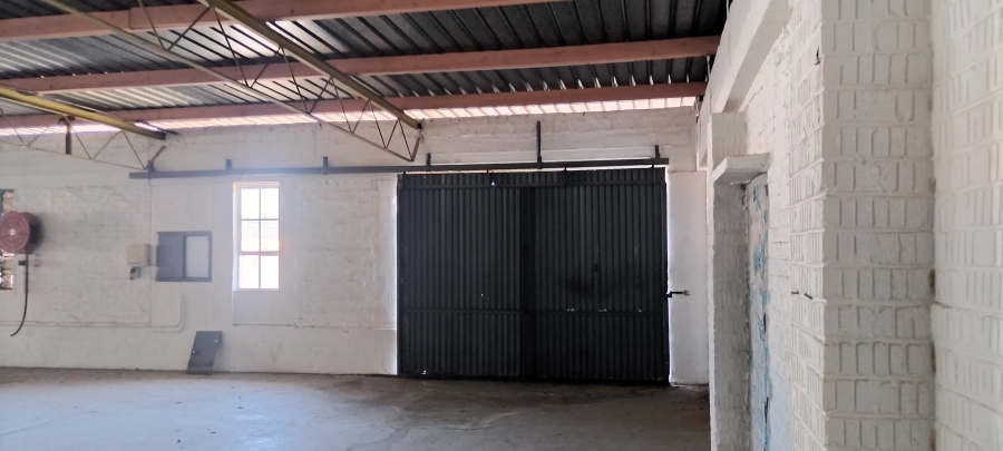 To Let Commercial Property for Rent in Sonheuwel Mpumalanga