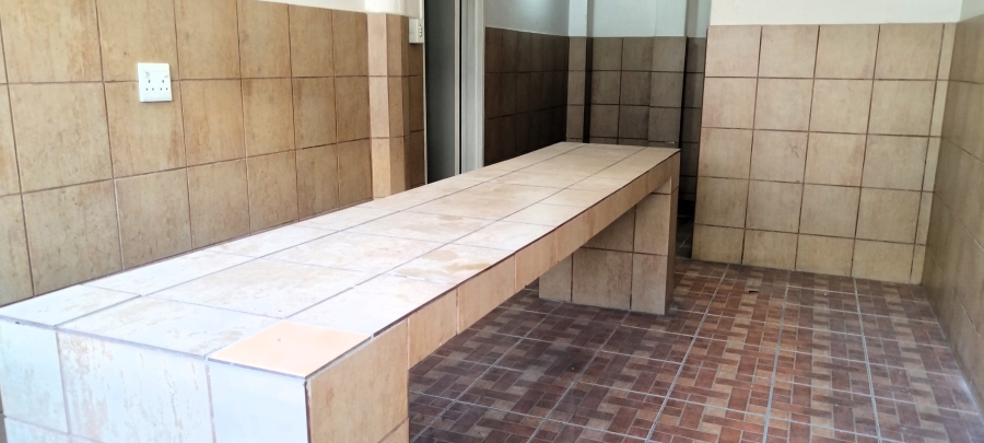 To Let Commercial Property for Rent in Sonheuwel Mpumalanga