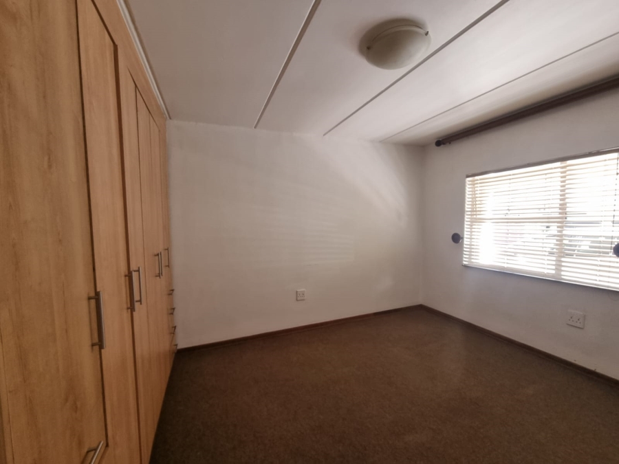 2 Bedroom Property for Sale in Secunda Mpumalanga