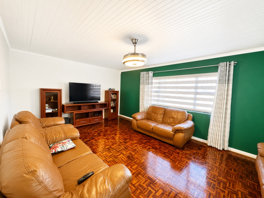 4 Bedroom Property for Sale in Suidheuwel Mpumalanga
