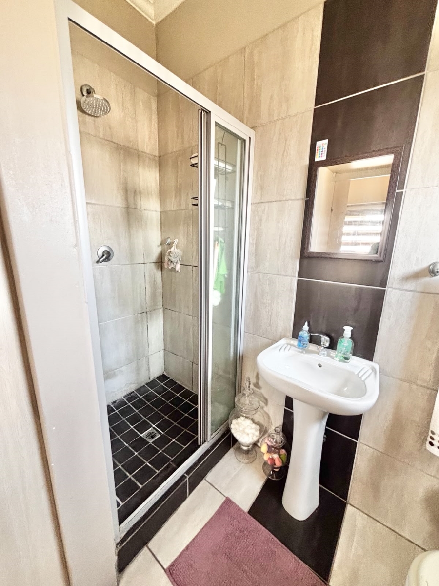 2 Bedroom Property for Sale in Terra Nova Mpumalanga