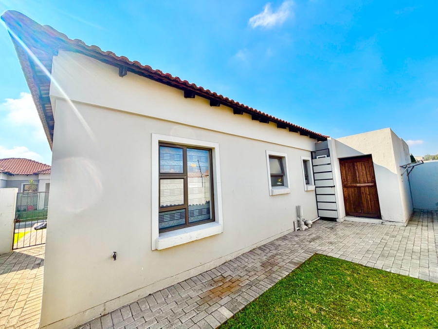 2 Bedroom Property for Sale in Terra Nova Mpumalanga