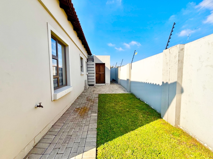 2 Bedroom Property for Sale in Terra Nova Mpumalanga