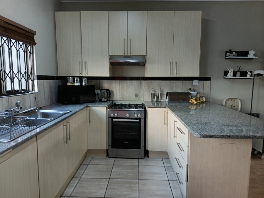 3 Bedroom Property for Sale in Terra Nova Mpumalanga