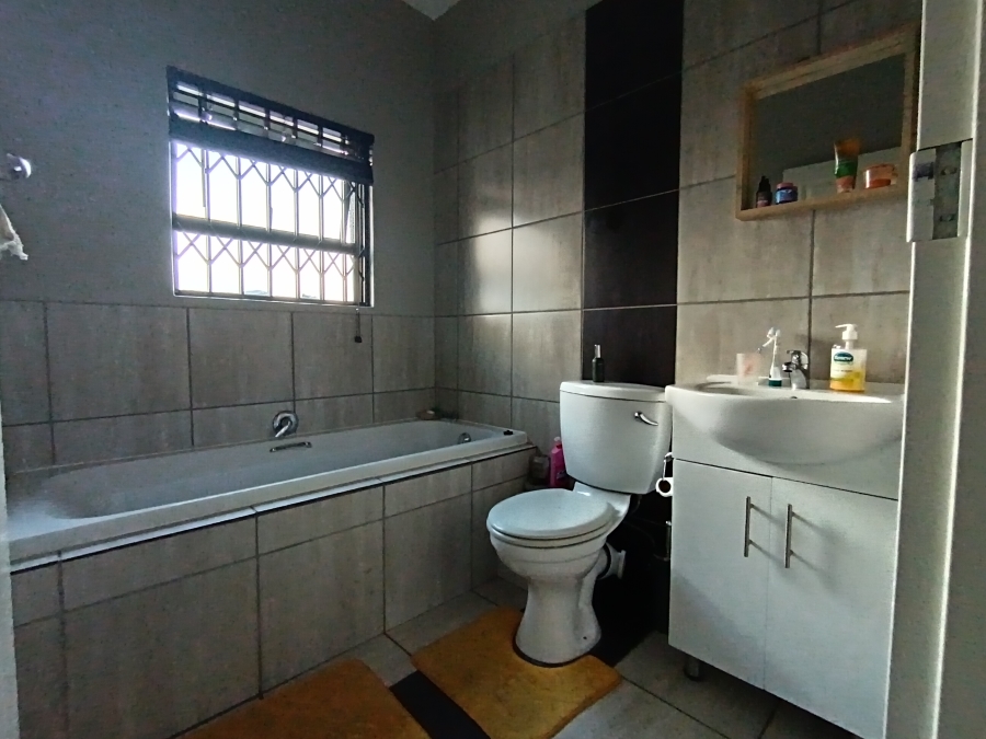 3 Bedroom Property for Sale in Terra Nova Mpumalanga