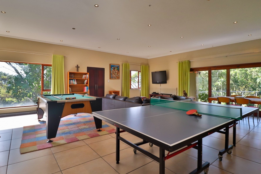 6 Bedroom Property for Sale in Sonheuwel Ext 1 Mpumalanga