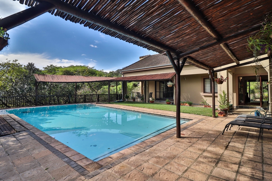 6 Bedroom Property for Sale in Sonheuwel Ext 1 Mpumalanga