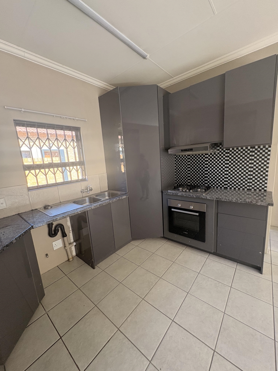 2 Bedroom Property for Sale in Terra Nova Mpumalanga