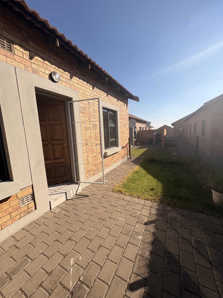 2 Bedroom Property for Sale in Terra Nova Mpumalanga
