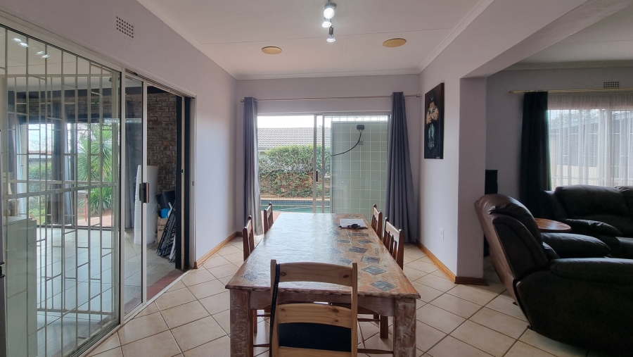 4 Bedroom Property for Sale in Barberton Mpumalanga