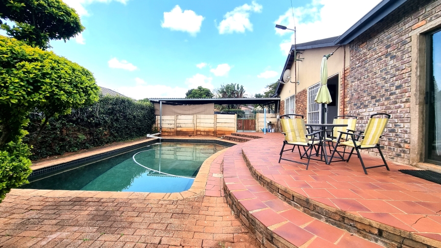 4 Bedroom Property for Sale in Barberton Mpumalanga