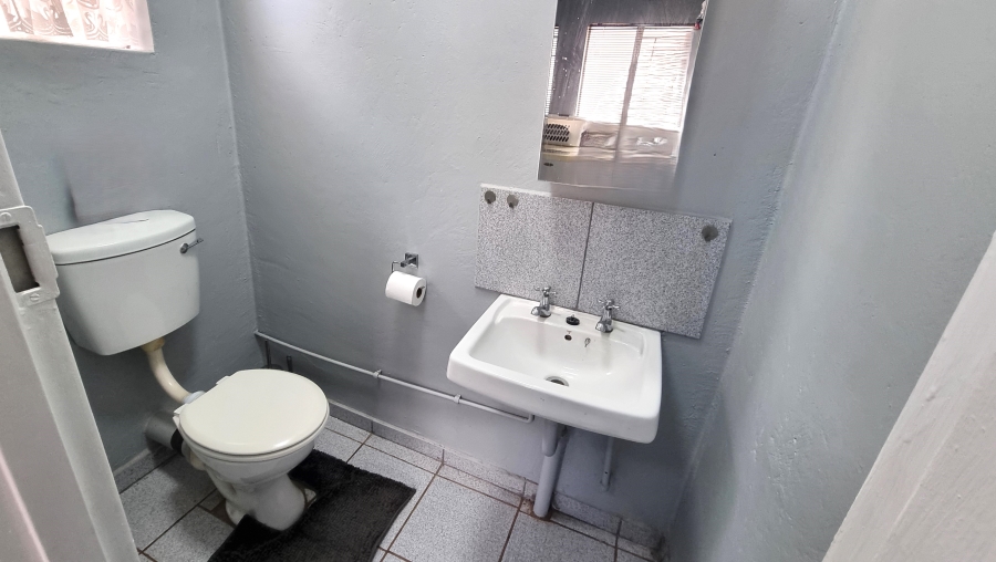 4 Bedroom Property for Sale in Barberton Mpumalanga