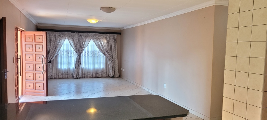 3 Bedroom Property for Sale in Mineralia Mpumalanga