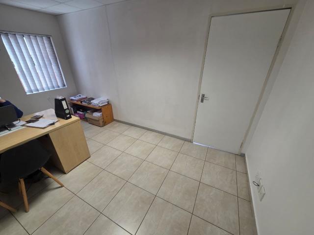 To Let Commercial Property for Rent in Ben Fleur Mpumalanga