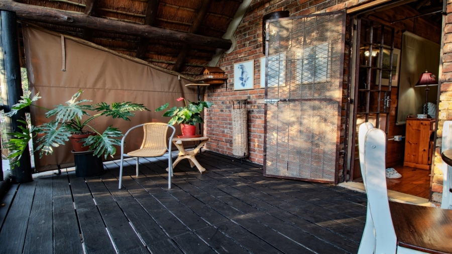 5 Bedroom Property for Sale in Marloth Park Mpumalanga