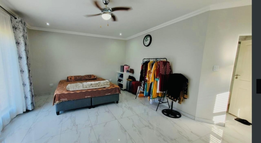 5 Bedroom Property for Sale in Elawini Lifestyle Estate Mpumalanga