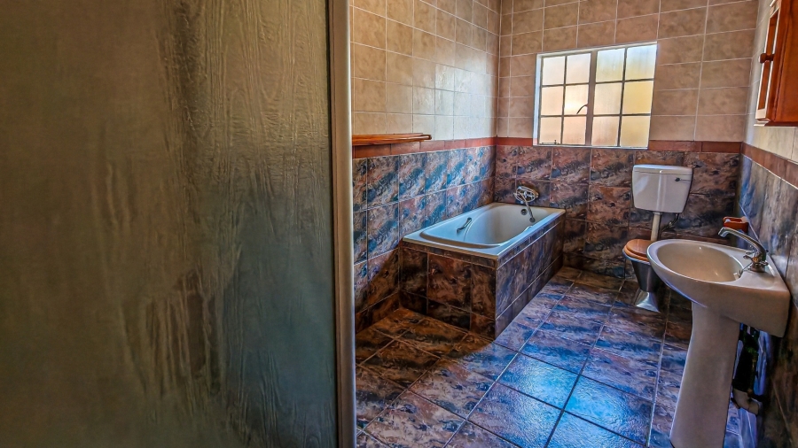 4 Bedroom Property for Sale in White River Ext 18 Mpumalanga