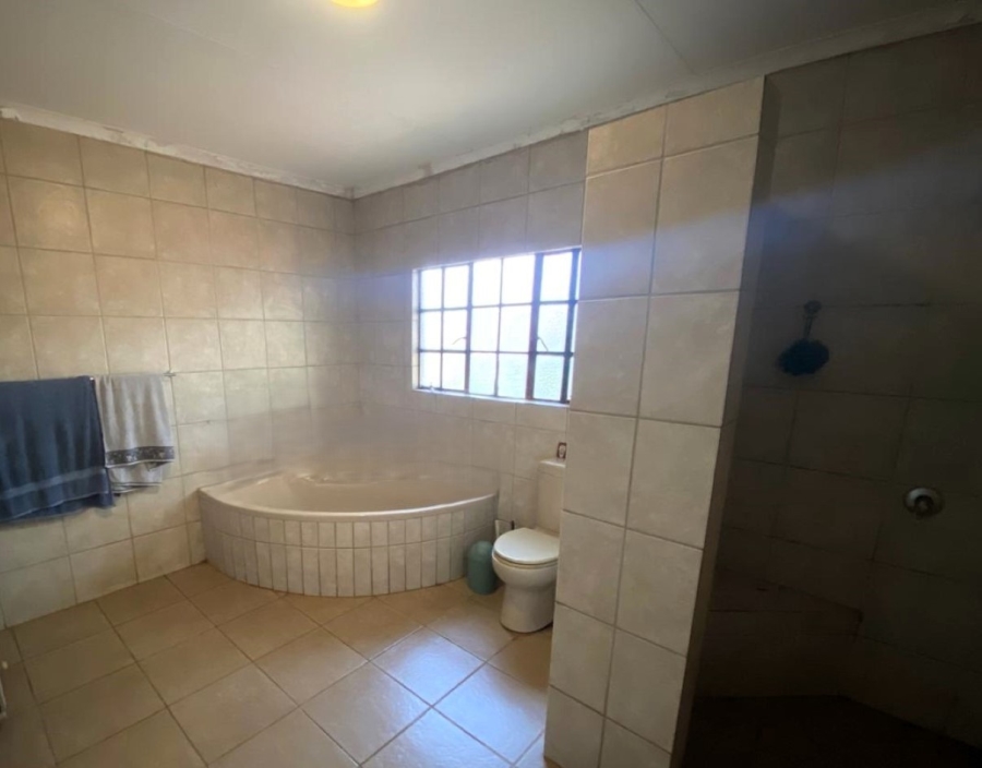 4 Bedroom Property for Sale in White River Mpumalanga