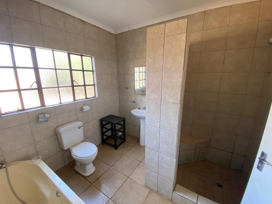 4 Bedroom Property for Sale in White River Mpumalanga