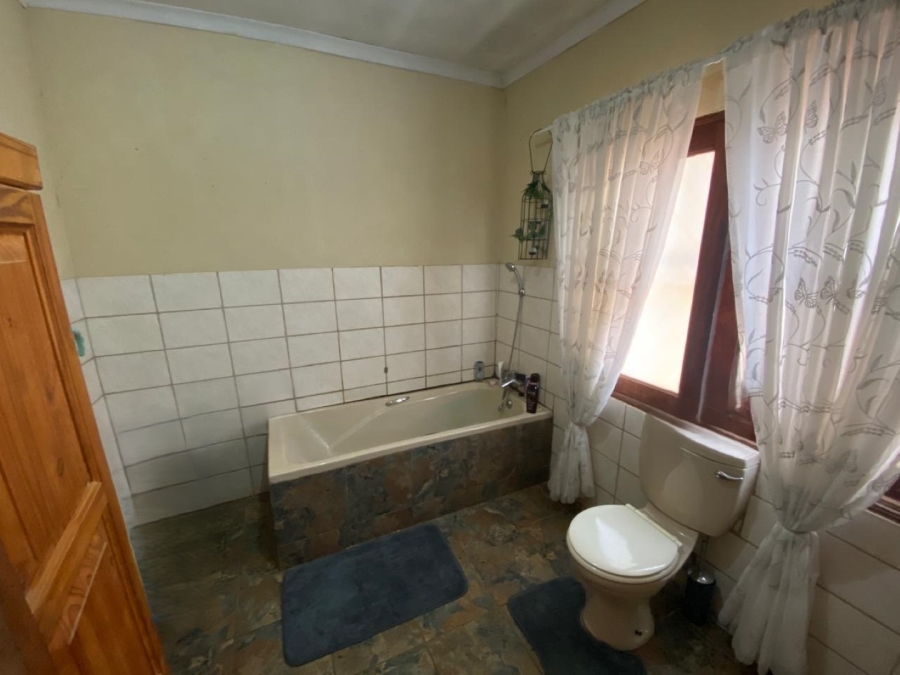 4 Bedroom Property for Sale in White River Mpumalanga