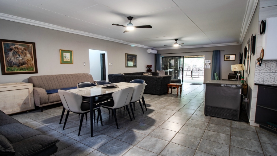 3 Bedroom Property for Sale in Marloth Park Mpumalanga