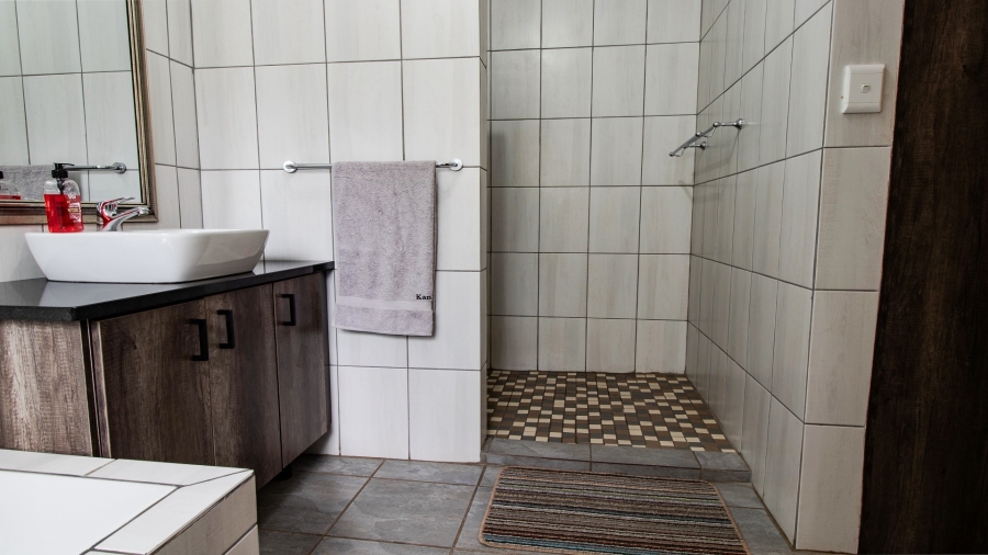 3 Bedroom Property for Sale in Marloth Park Mpumalanga