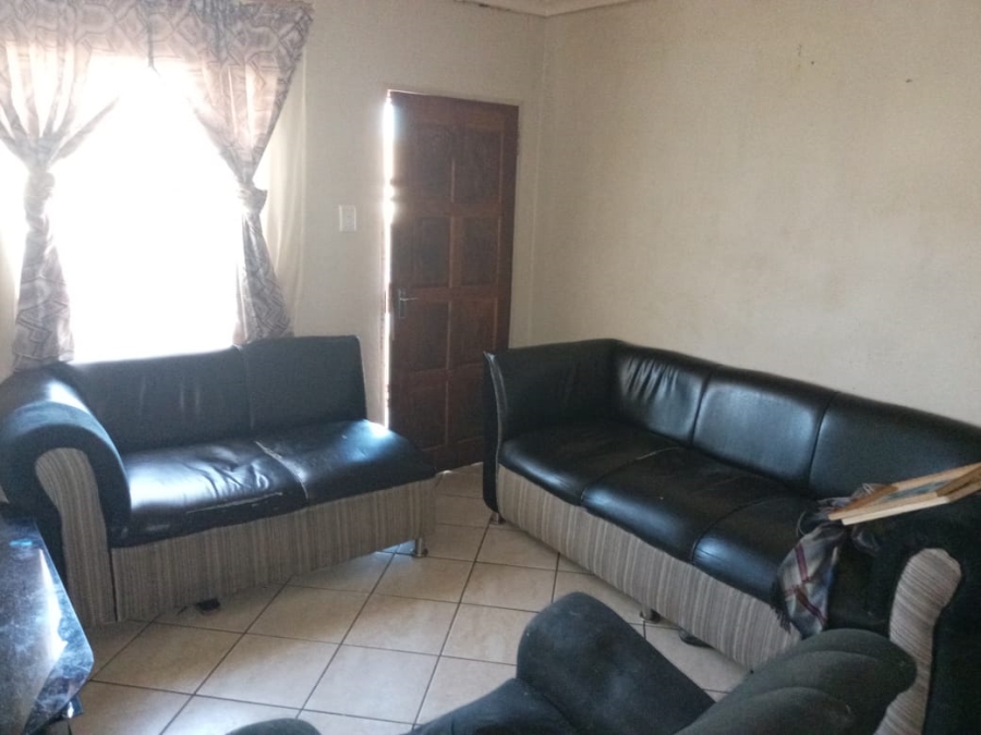 2 Bedroom Property for Sale in Ermelo Mpumalanga
