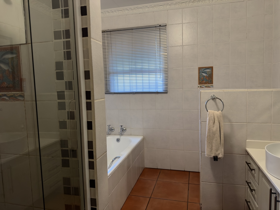 5 Bedroom Property for Sale in Noordrand Mpumalanga