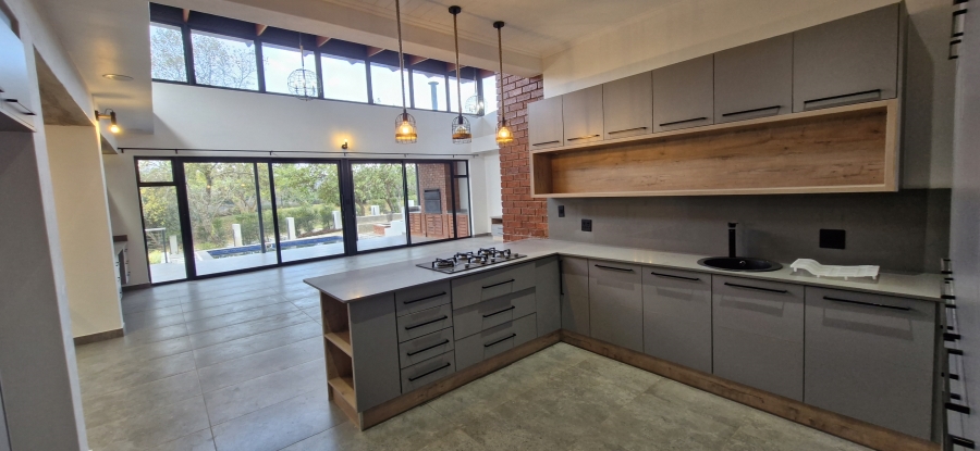 To Let 4 Bedroom Property for Rent in Sonheuwel Mpumalanga