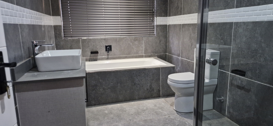 To Let 4 Bedroom Property for Rent in Sonheuwel Mpumalanga