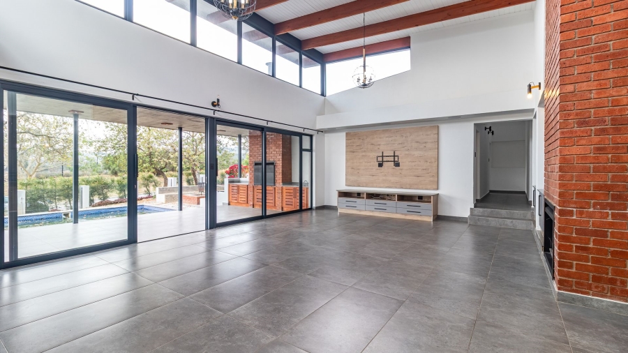 To Let 4 Bedroom Property for Rent in Sonheuwel Mpumalanga