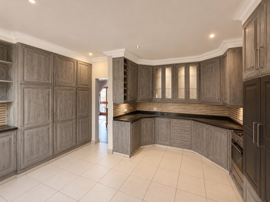 To Let 6 Bedroom Property for Rent in Secunda Mpumalanga