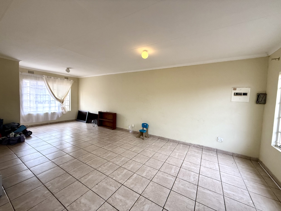 To Let 2 Bedroom Property for Rent in Trichardt Mpumalanga