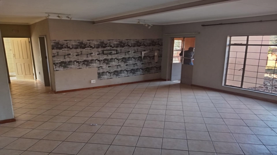 To Let 3 Bedroom Property for Rent in Springs AH Mpumalanga