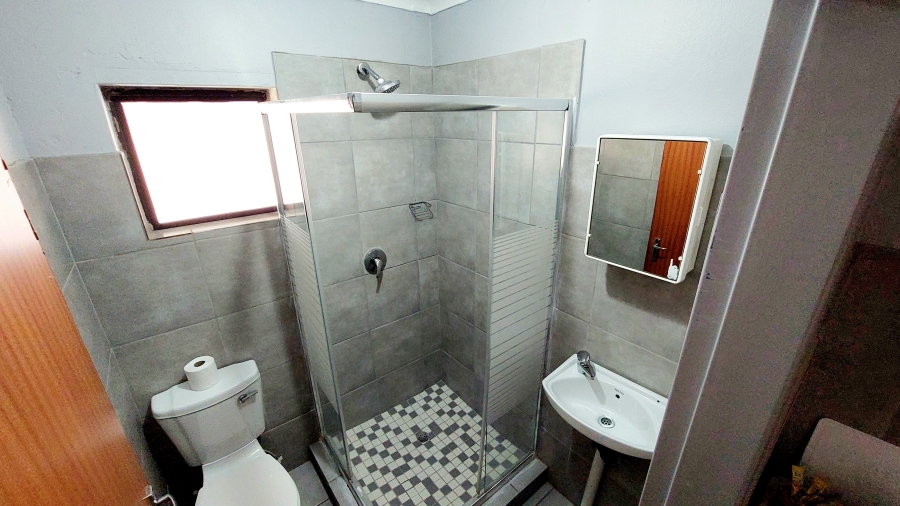 To Let 1 Bedroom Property for Rent in Secunda Mpumalanga