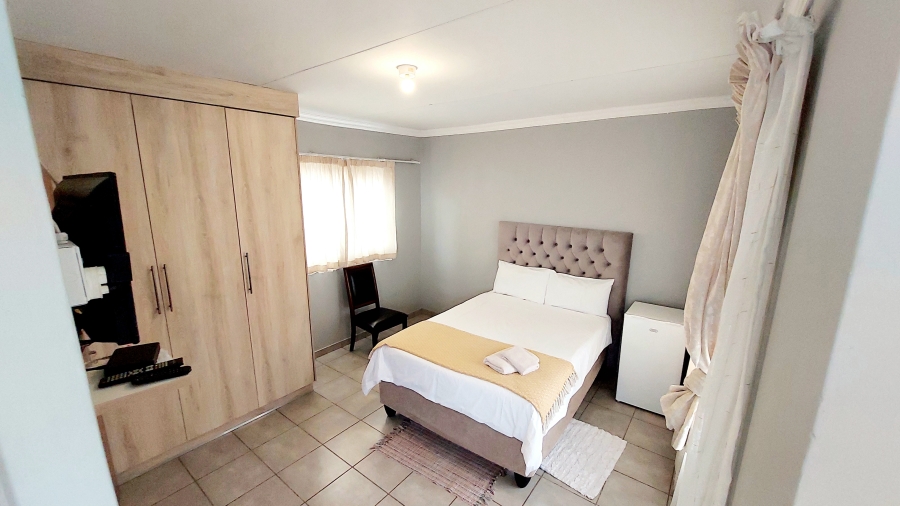 To Let 1 Bedroom Property for Rent in Secunda Mpumalanga
