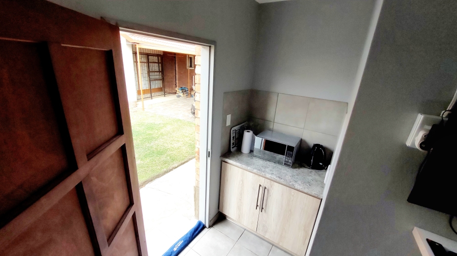 To Let 1 Bedroom Property for Rent in Secunda Mpumalanga