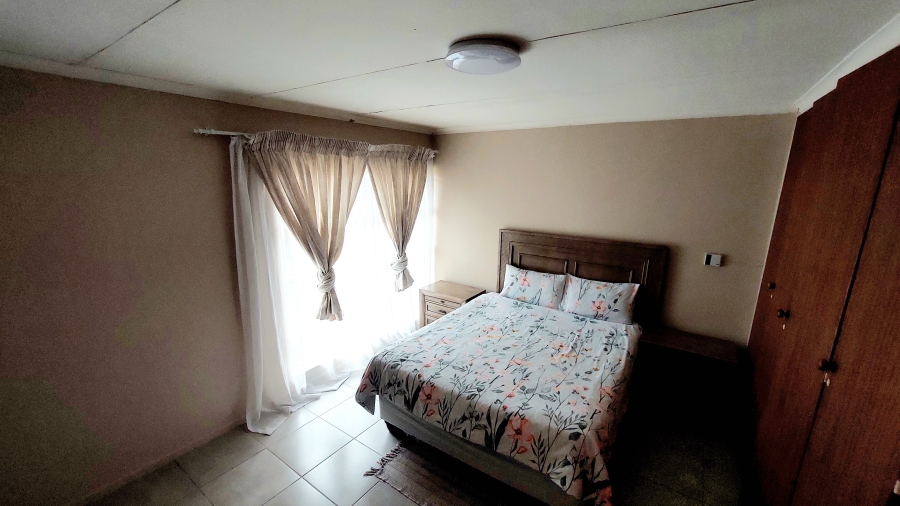 To Let 1 Bedroom Property for Rent in Secunda Mpumalanga