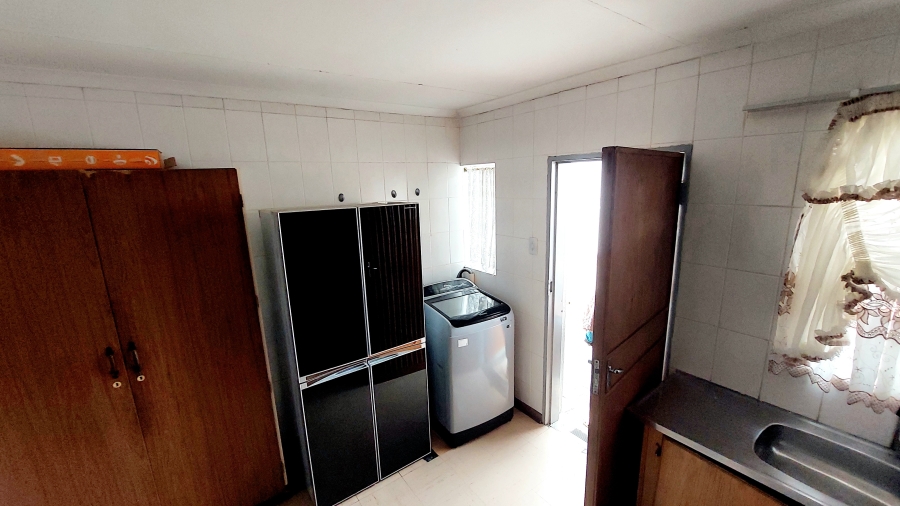 To Let 1 Bedroom Property for Rent in Secunda Mpumalanga