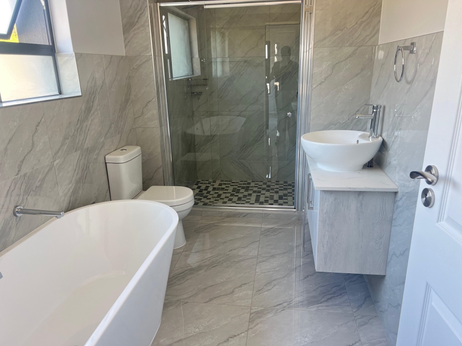 4 Bedroom Property for Sale in Elawini Lifestyle Estate Mpumalanga