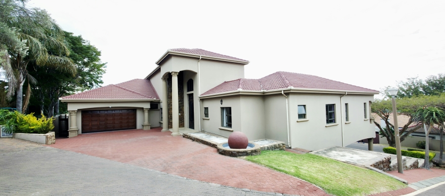 4 Bedroom Property for Sale in Ben Fleur Mpumalanga