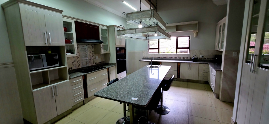 4 Bedroom Property for Sale in Ben Fleur Mpumalanga