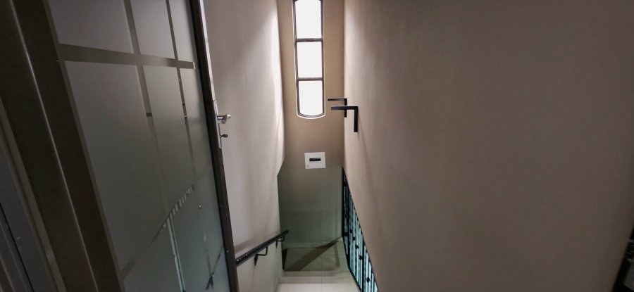 4 Bedroom Property for Sale in Ben Fleur Mpumalanga