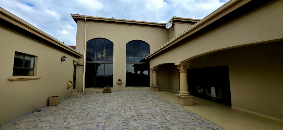 4 Bedroom Property for Sale in Ben Fleur Mpumalanga