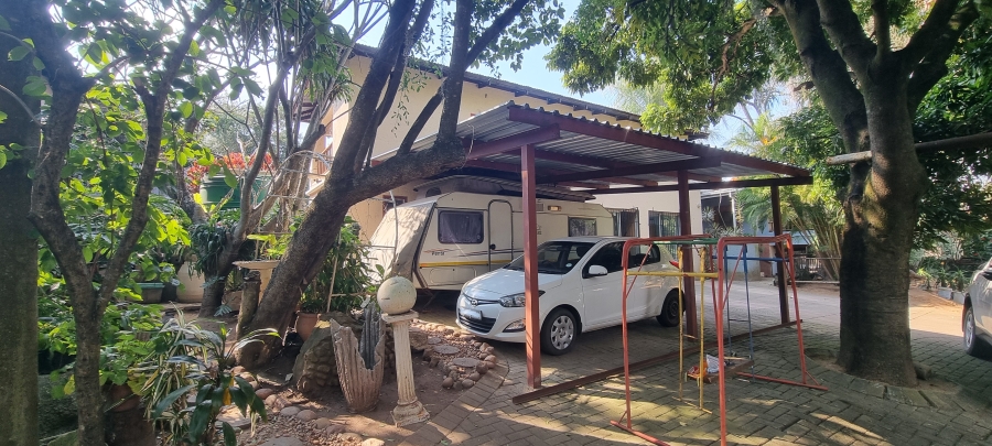 7 Bedroom Property for Sale in Nelspruit Ext 5 Mpumalanga