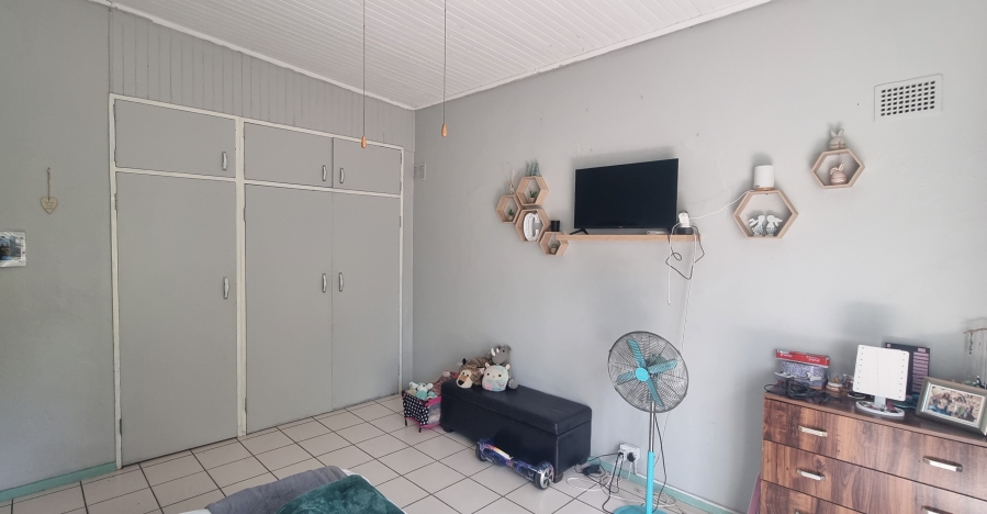 7 Bedroom Property for Sale in Nelspruit Ext 5 Mpumalanga
