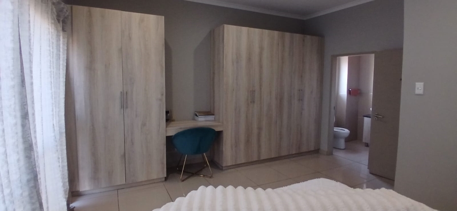 3 Bedroom Property for Sale in Jackaroo Park Mpumalanga