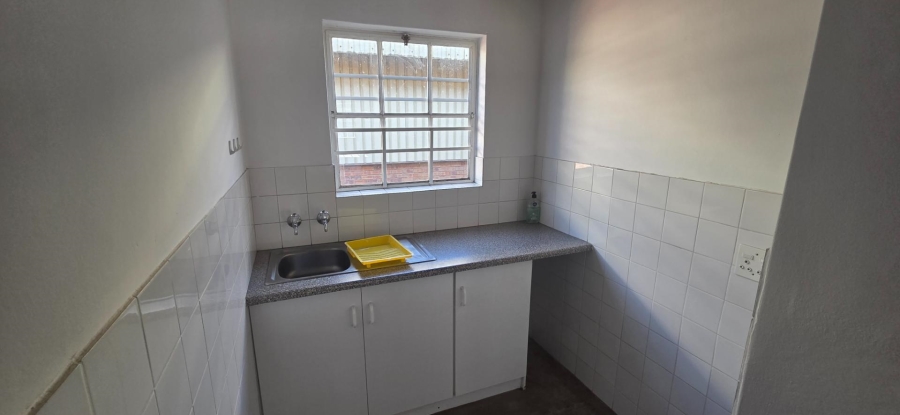 To Let Commercial Property for Rent in Riverside Park Mpumalanga