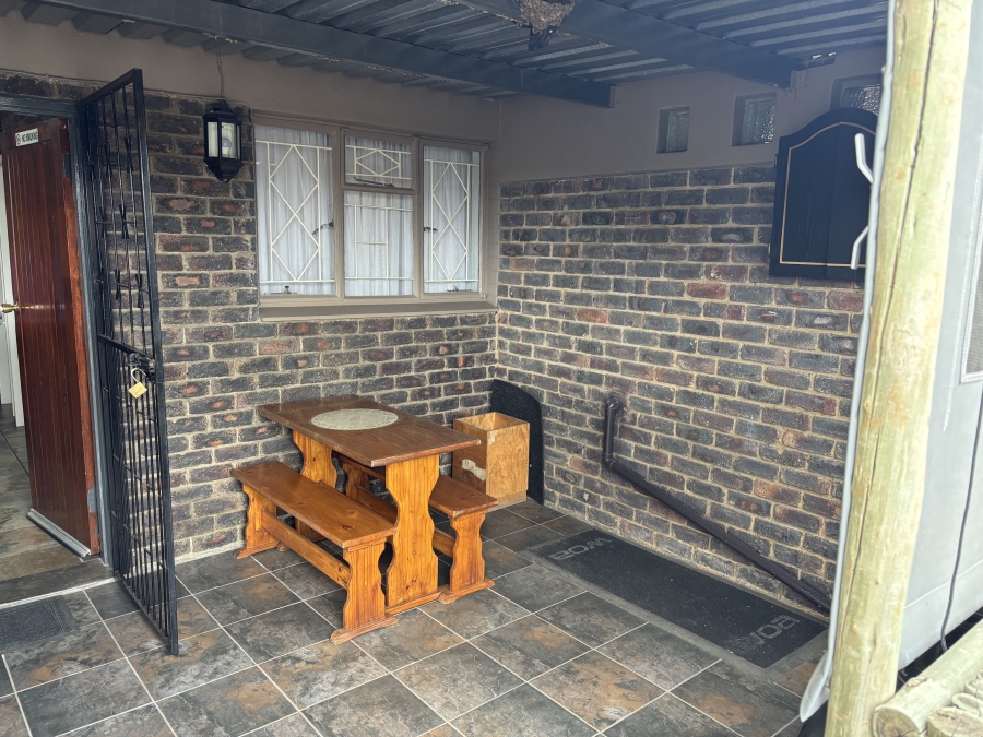 To Let 2 Bedroom Property for Rent in Evander Mpumalanga